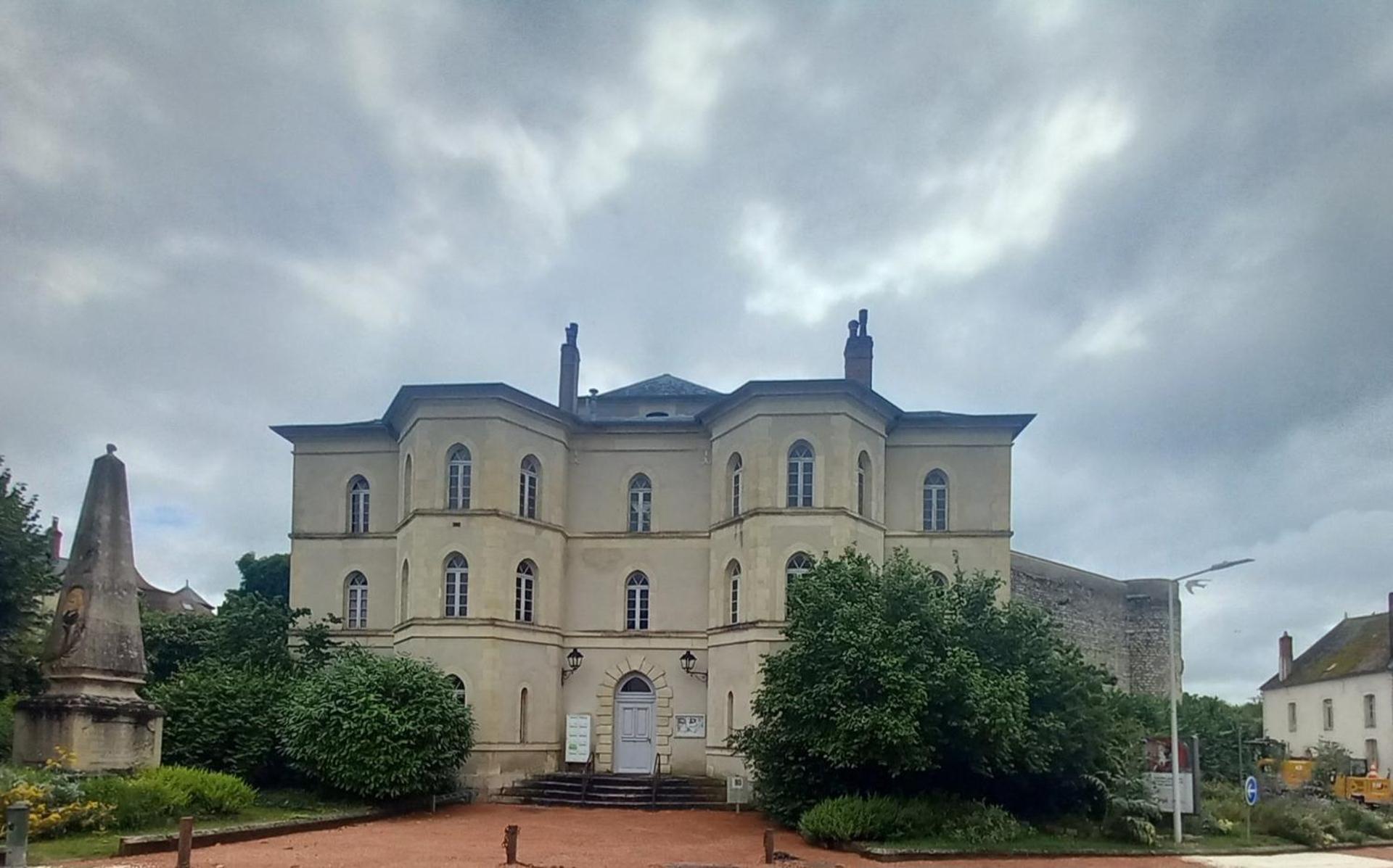 Апартаменти Jls'Tudios " U Sognu" Cosne-Cours-Sur-Loire Екстер'єр фото